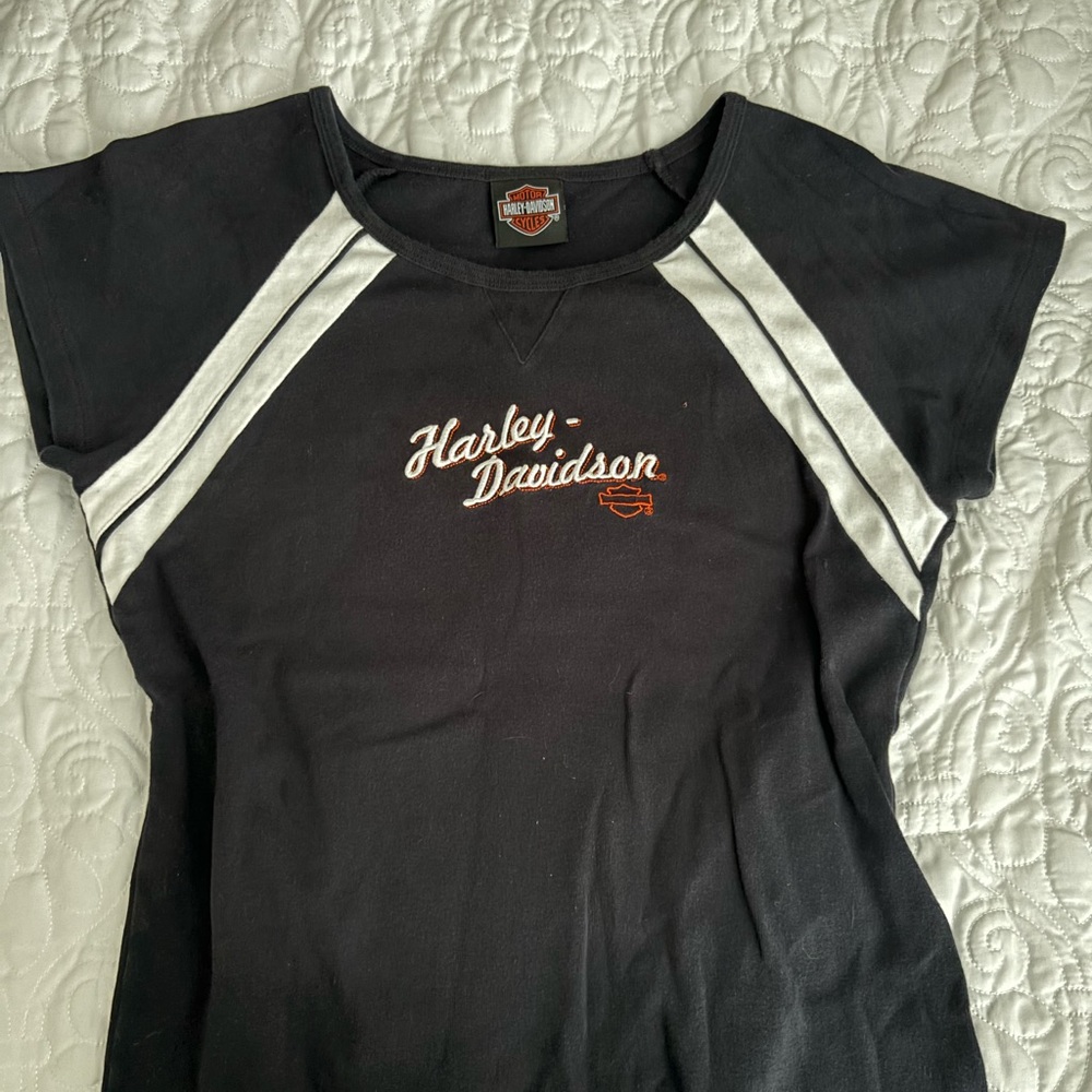 Vintage Harley Davidson Black and White Crew Neck Shirt
